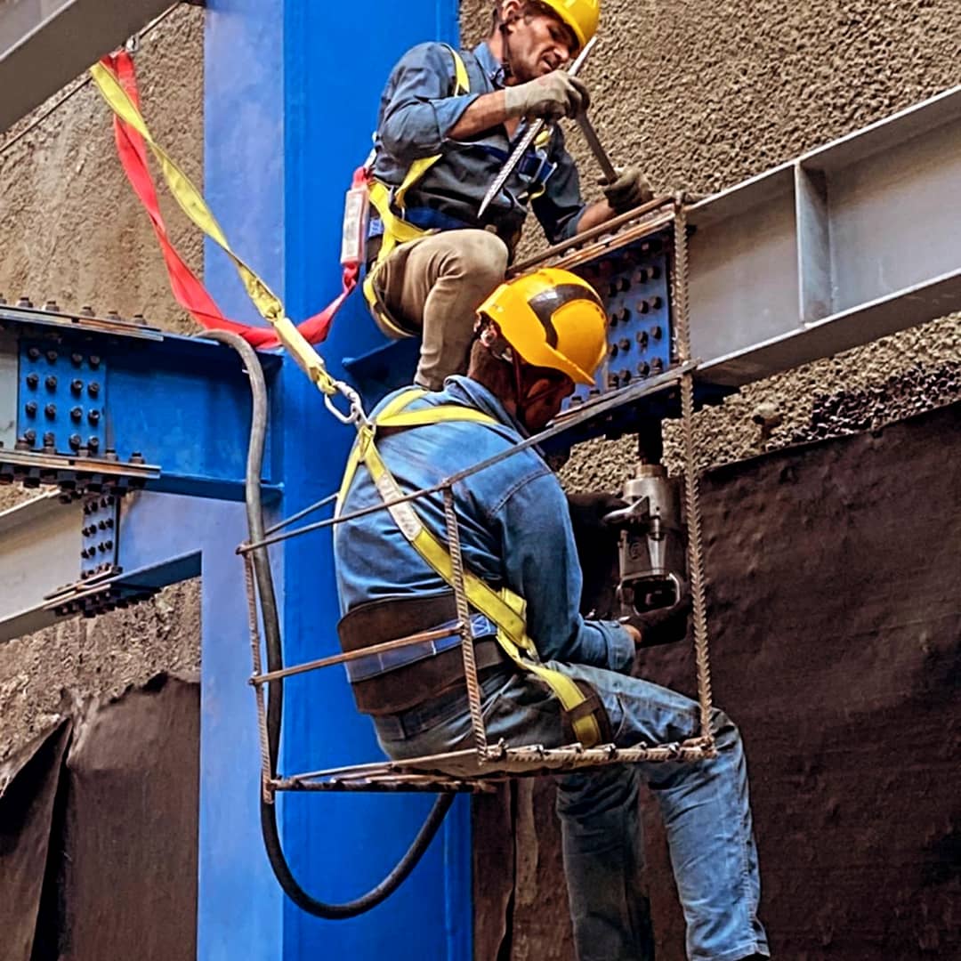 بهترین  طراحی و تولید سازه های فولادی در تهران